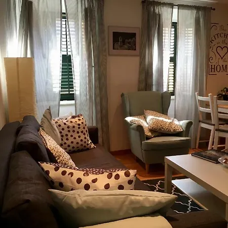 St.spyridon Suites Lejlighed